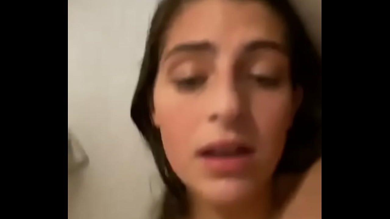 Hottie gorm-eyed, físeáin ghnéas baile gearr, rogha de